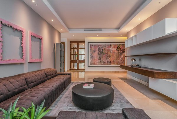 Réinventez votre étagère : Faites-en une œuvre d'art décorative captivante !